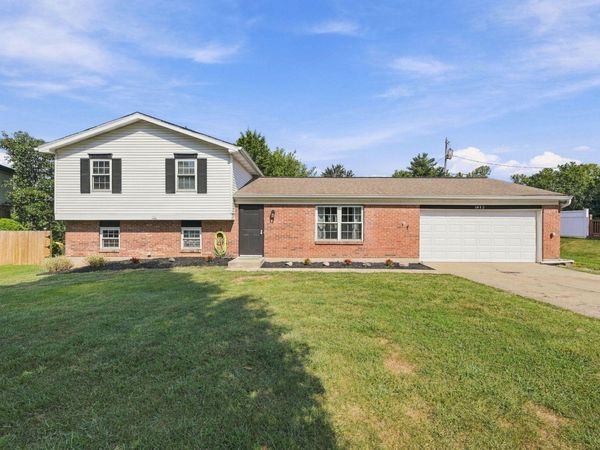 1812 Pioneer Boulevard, Burlington, KY 41005