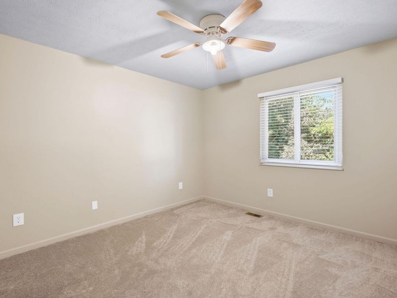 1812 Pioneer Boulevard, Burlington, KY 41005 Photo 26