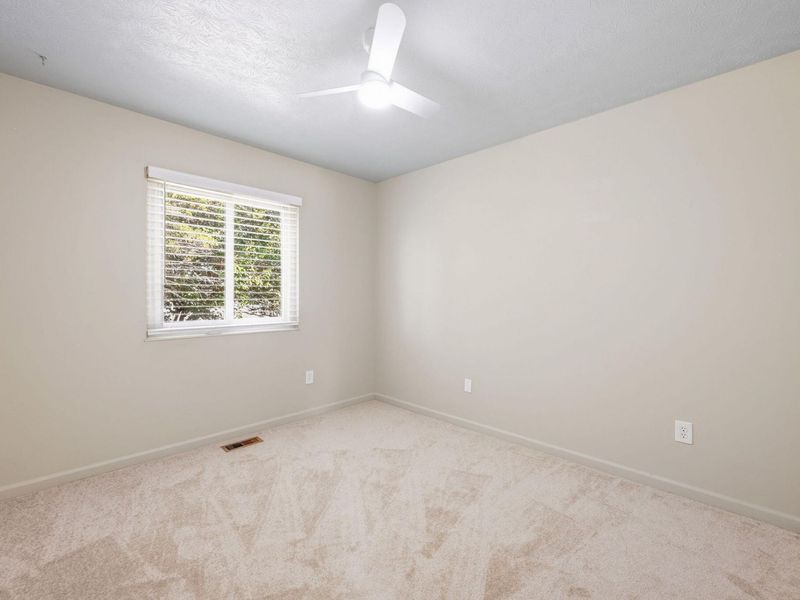 1812 Pioneer Boulevard, Burlington, KY 41005 Photo 29