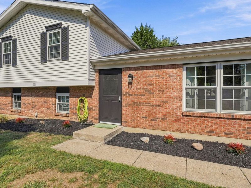 1812 Pioneer Boulevard, Burlington, KY 41005 Photo 4
