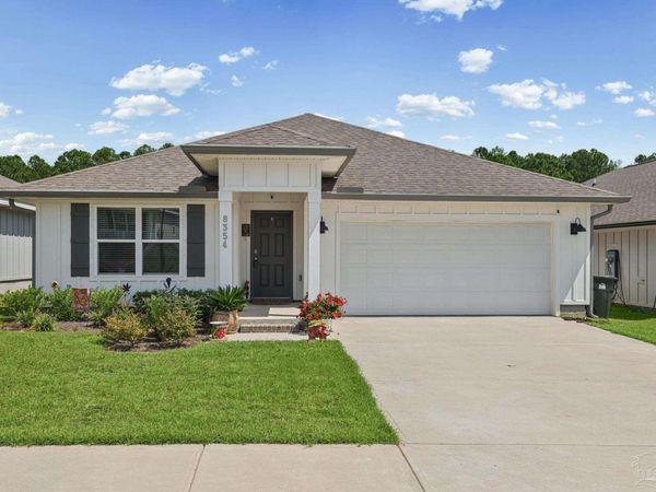 8354 Burch Ct, Pensacola, FL 32526