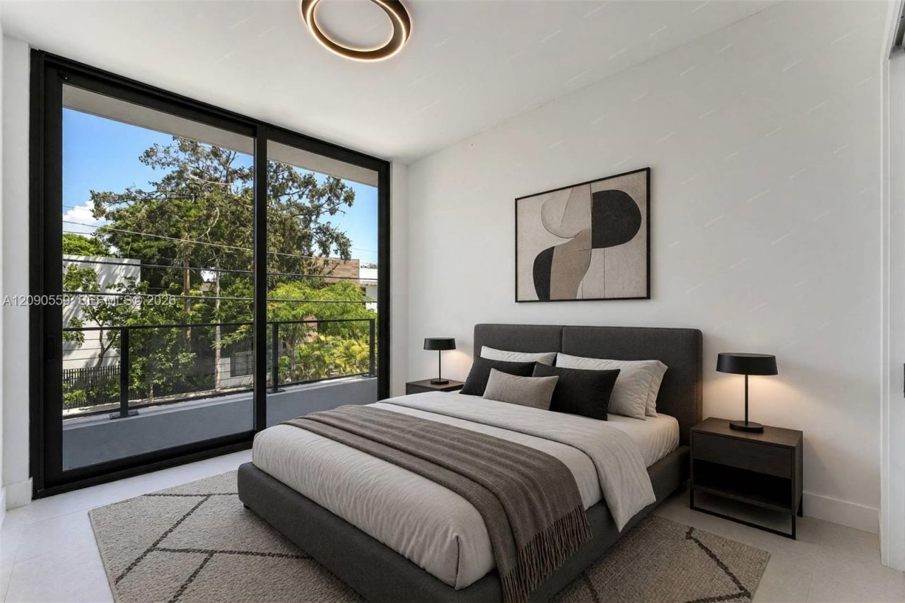 3310 Elizabeth Street, Coconut Grove, FL 33133 Photo