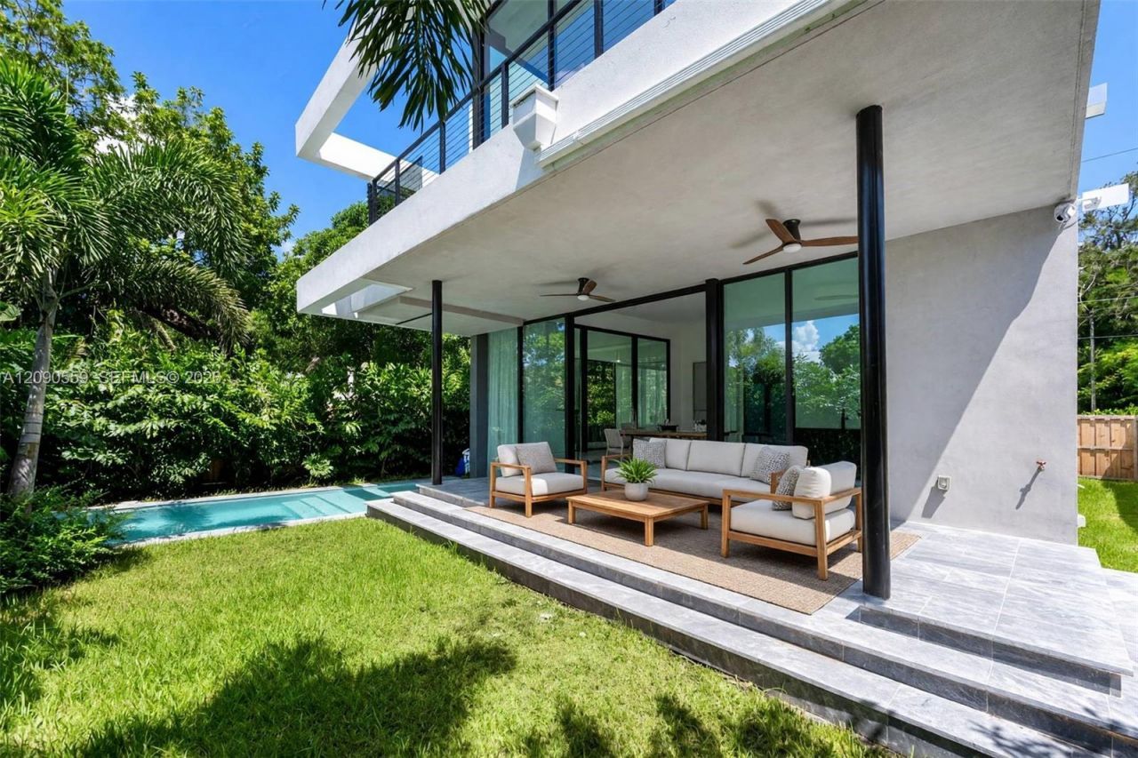 3310 Elizabeth Street, Coconut Grove, FL 33133 Photo