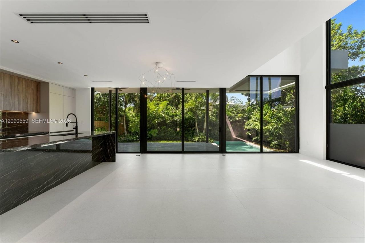 3310 Elizabeth Street, Coconut Grove, FL 33133 Photo
