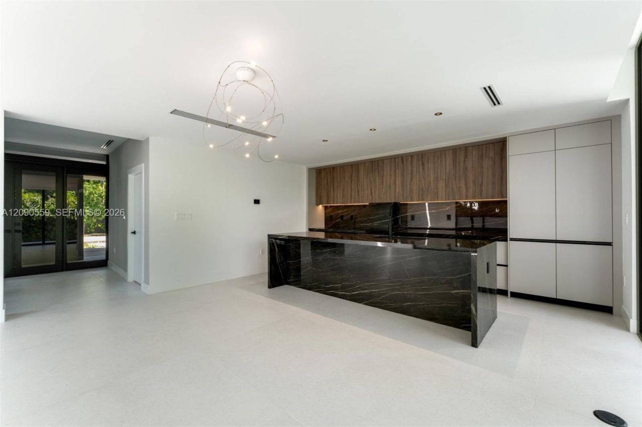 3310 Elizabeth Street, Coconut Grove, FL 33133 Photo