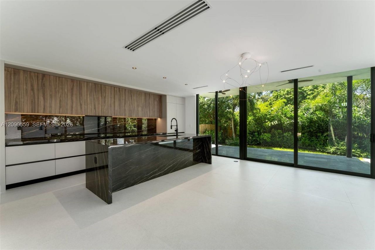 3310 Elizabeth Street, Coconut Grove, FL 33133 Photo