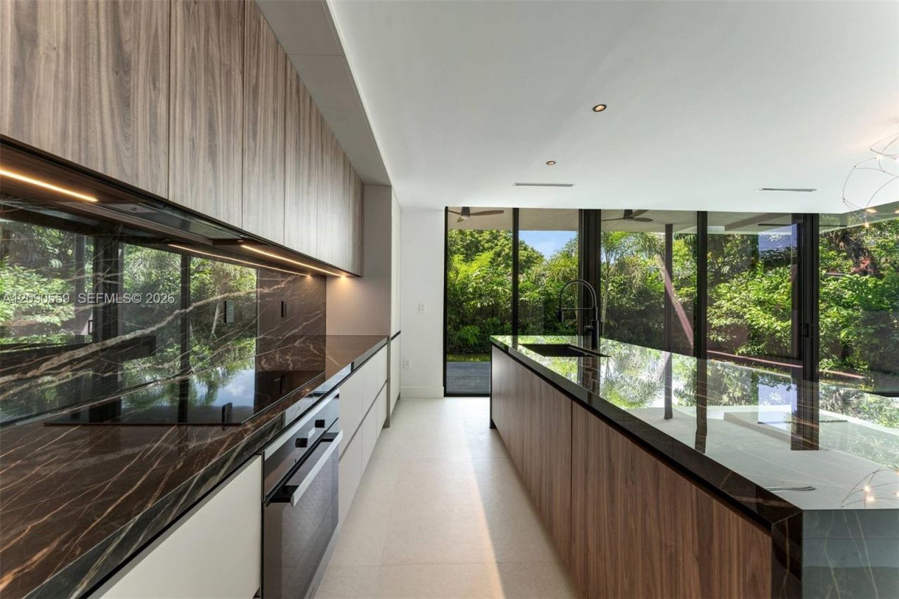 3310 Elizabeth Street, Coconut Grove, FL 33133 Photo