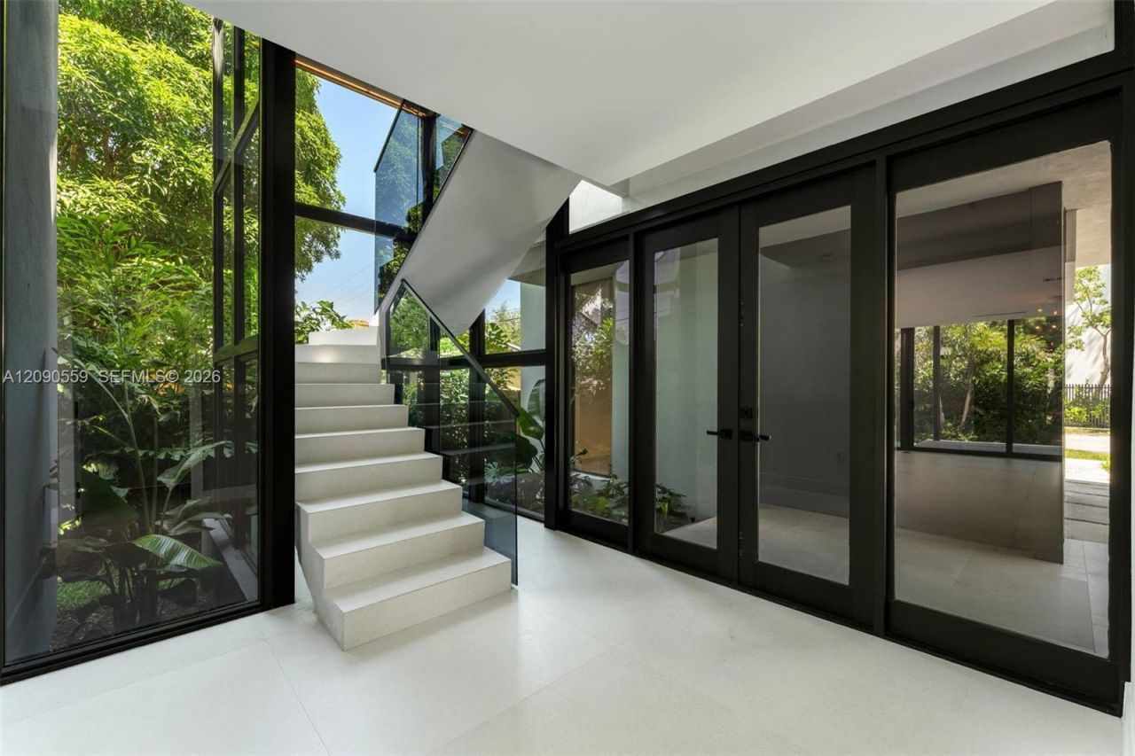 3310 Elizabeth Street, Coconut Grove, FL 33133 Photo