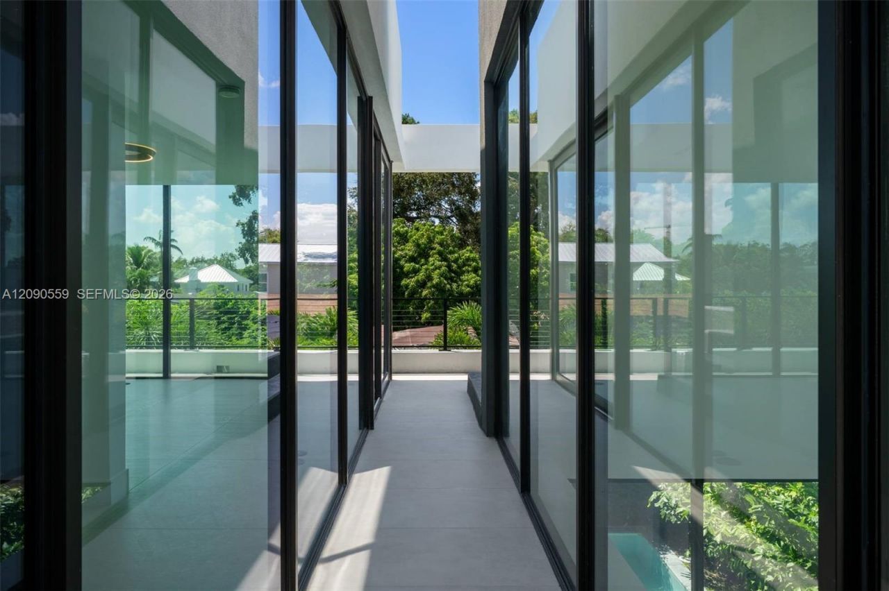 3310 Elizabeth Street, Coconut Grove, FL 33133 Photo