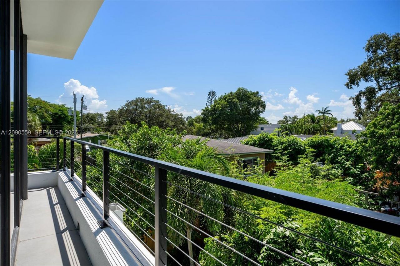 3310 Elizabeth Street, Coconut Grove, FL 33133 Photo