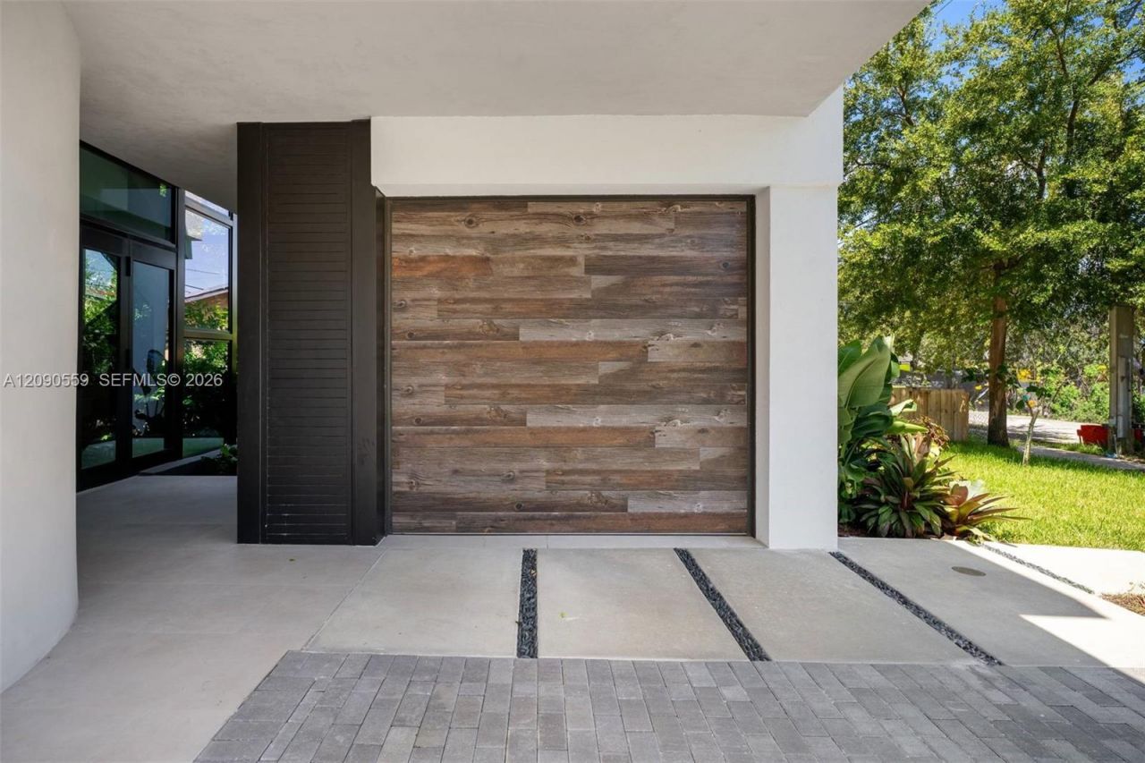 3310 Elizabeth Street, Coconut Grove, FL 33133 Photo