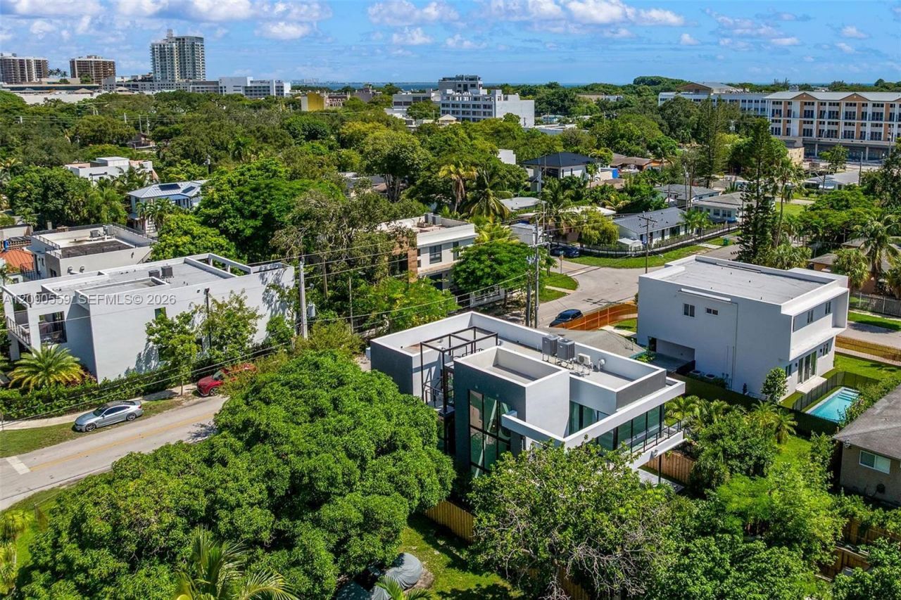 3310 Elizabeth Street, Coconut Grove, FL 33133 Photo