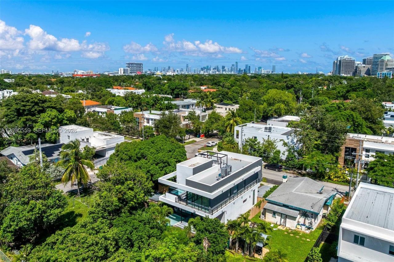 3310 Elizabeth Street, Coconut Grove, FL 33133 Photo