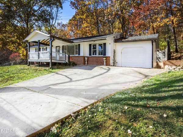 4509 NW Willowdale Drive, Knoxville, TN 37921
