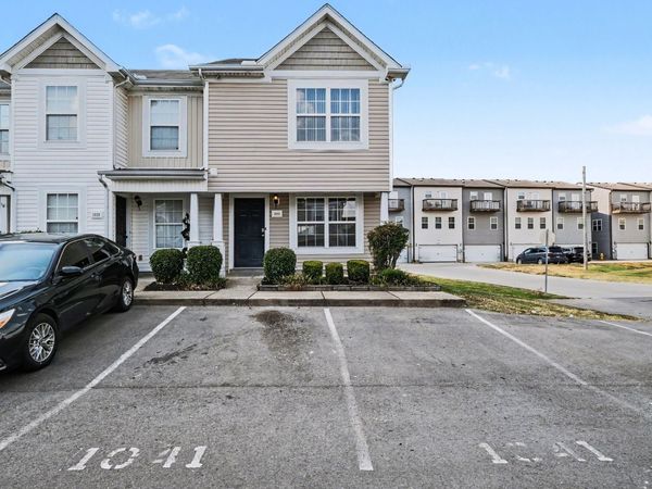1041 Arlene Dr , La Vergne, TN 37086
