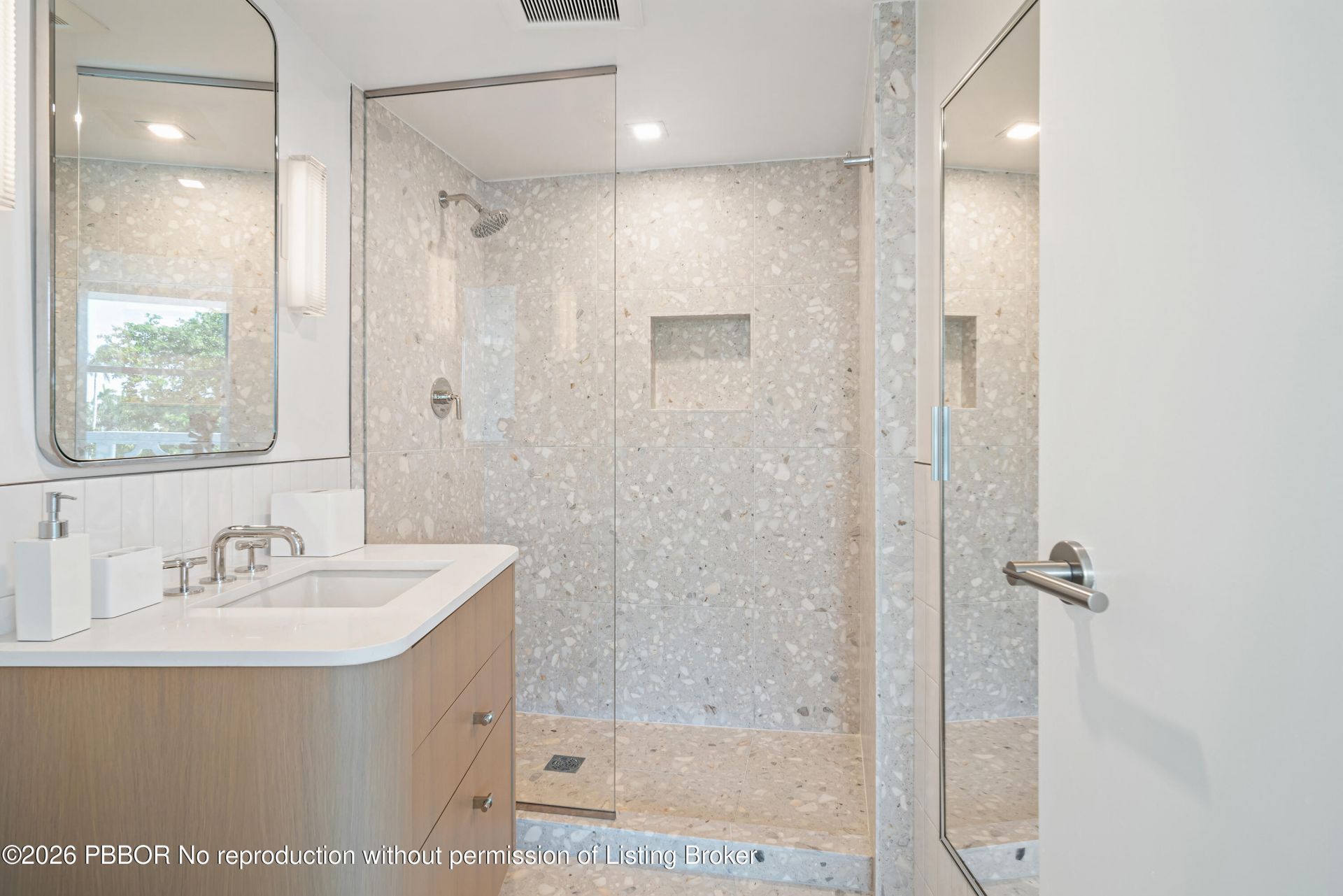 333 Sunset Avenue, Unit 311, Palm Beach, FL 33480 Photo