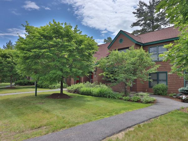152 Deer Park Drive, Unit 105, Woodstock, NH 03262