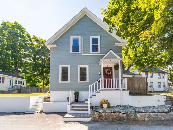 11 Purchase Street, Framingham, MA 01701