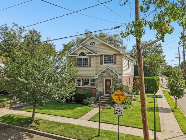 2 Fernwood Terrace N, Garden City, NY 11530