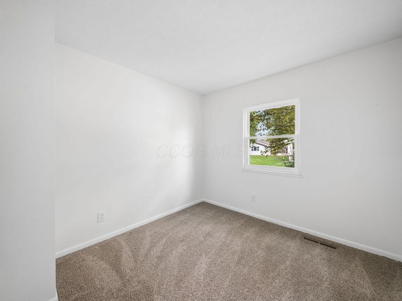 1967 Dunning Road, Columbus, OH 43219 Photo 13