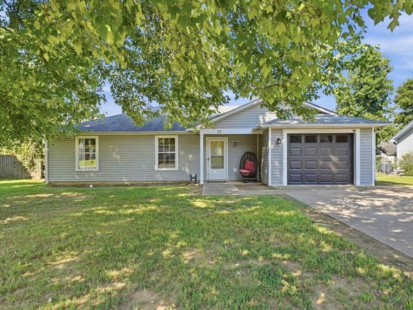 32 Burns Drive, Cabot, AR 72023