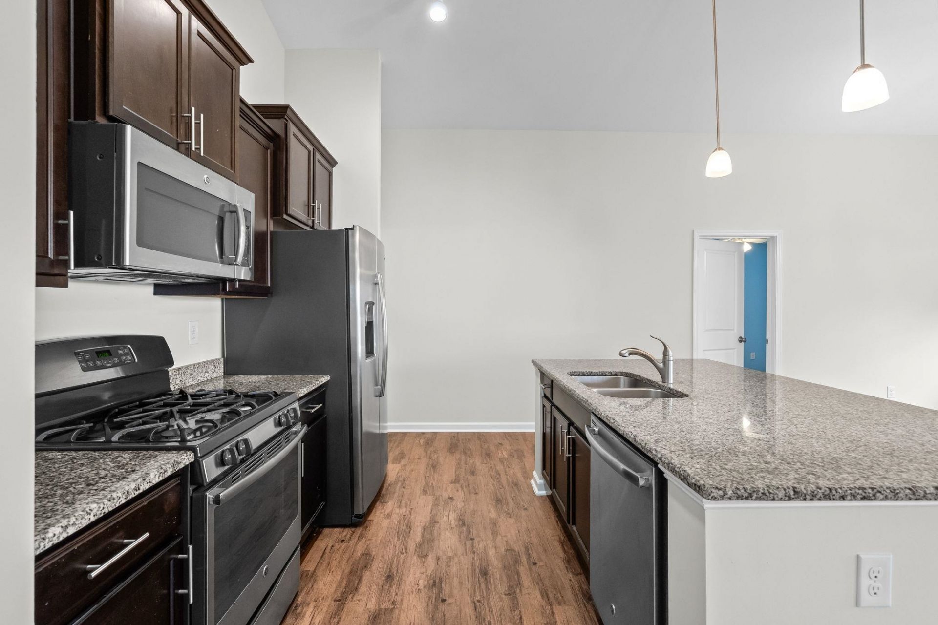 4451 Livorn Loop  Photo 14