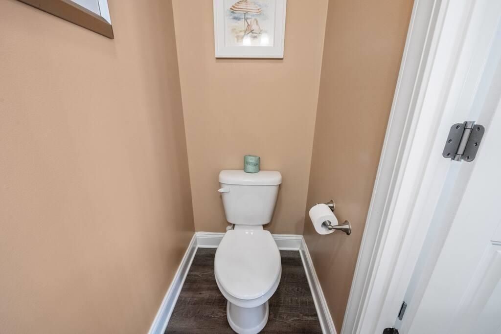 520 Caribbean Way  Photo 9