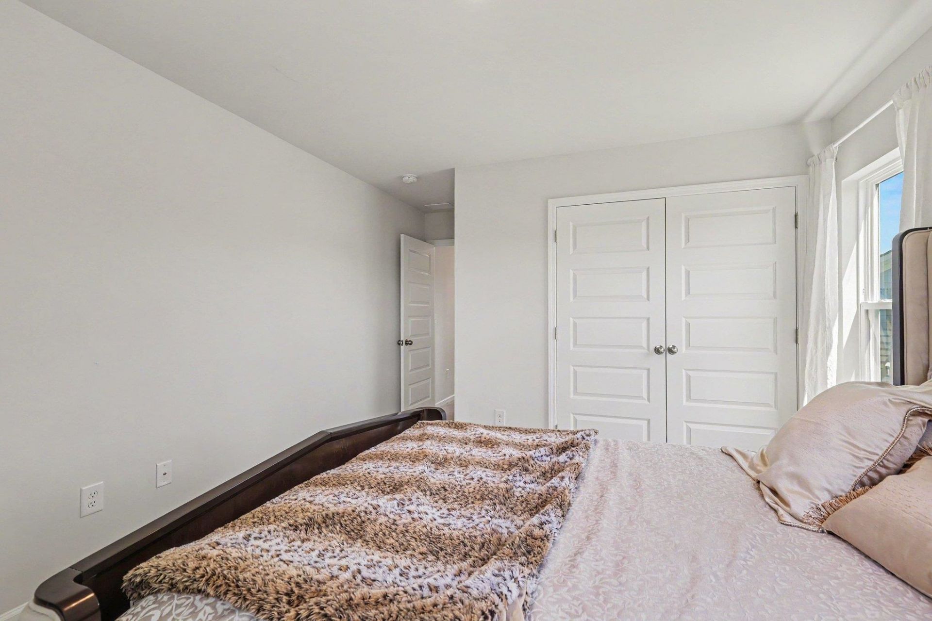 2439 Blue Crane Circle Photo 32