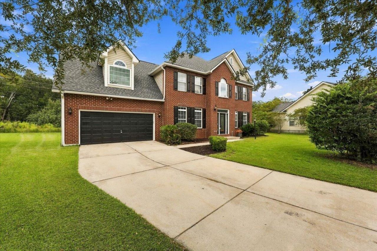 5008 Streamside Road Photo 4