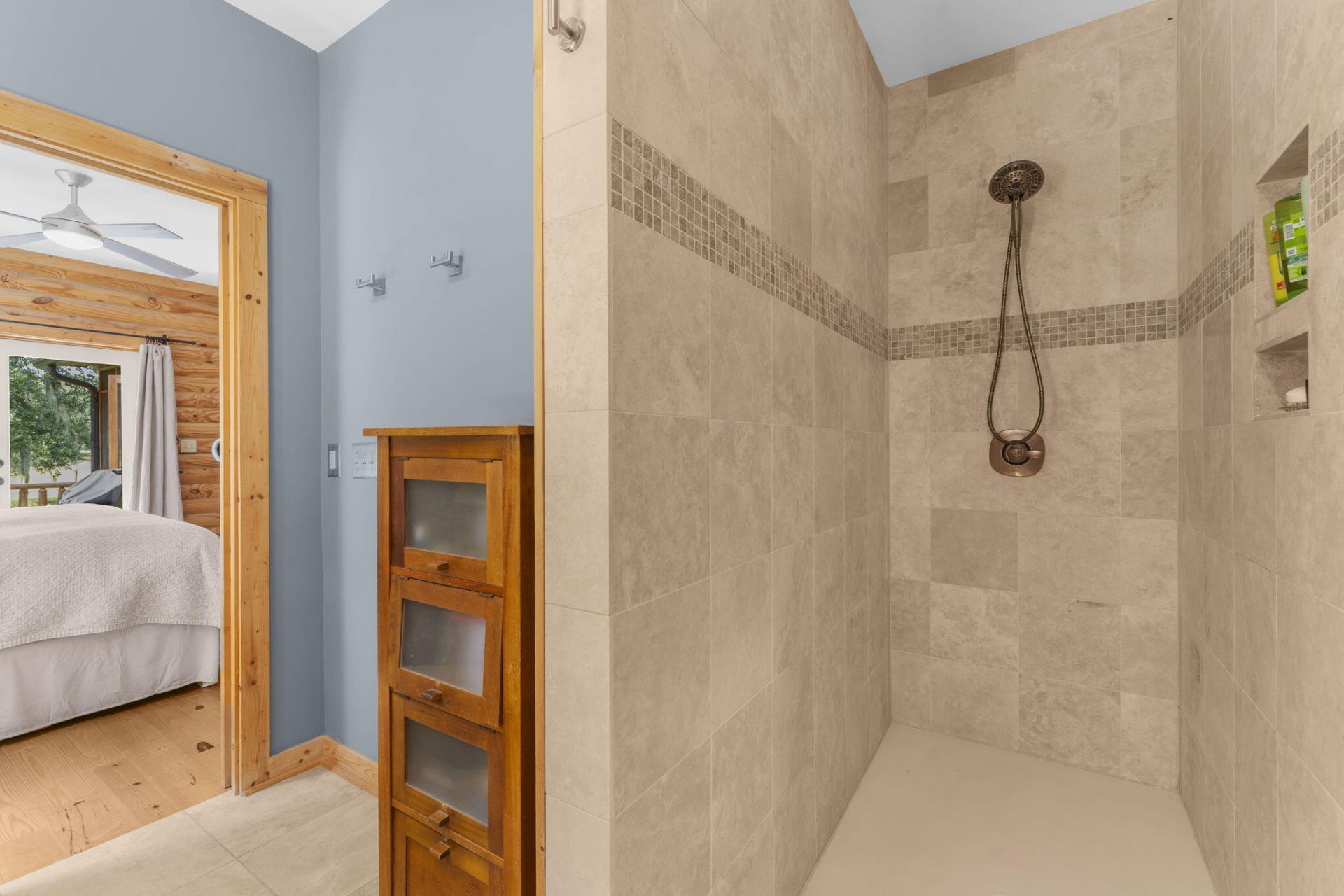 445 Carol Street Photo 20
