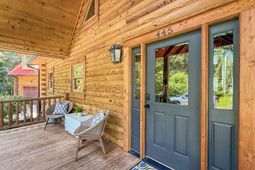 445 Carol Street photo 4