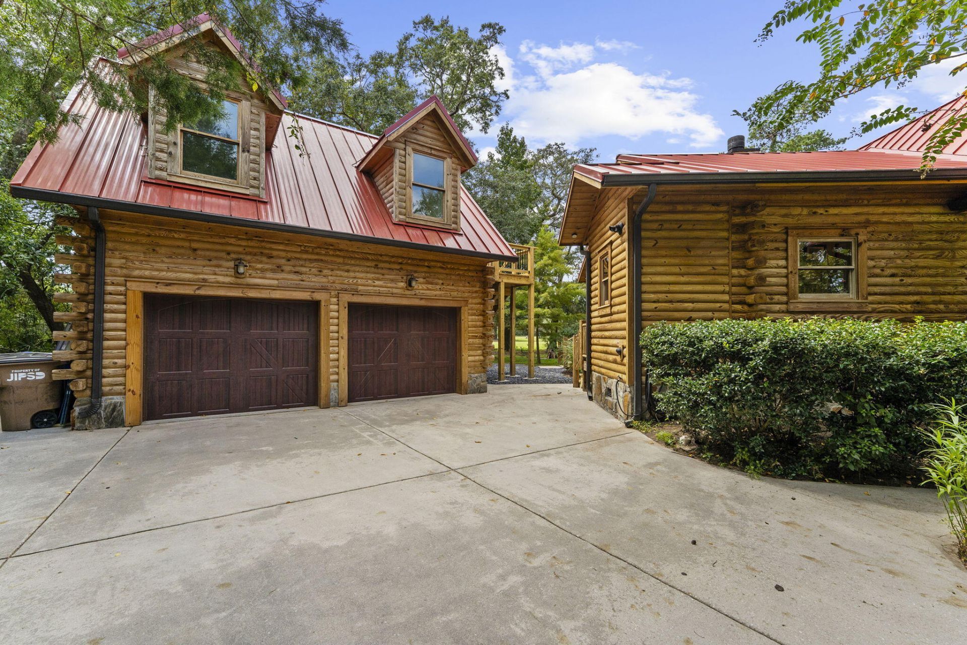 445 Carol Street Photo 36
