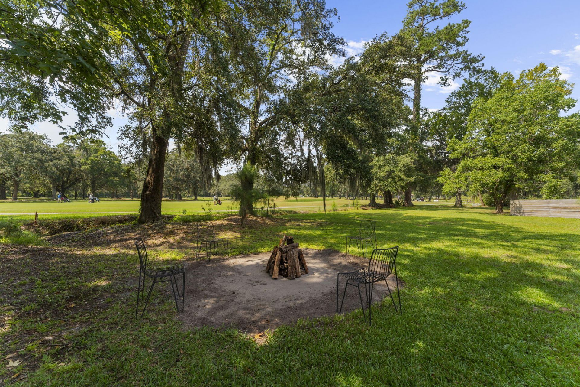 445 Carol Street Photo 37