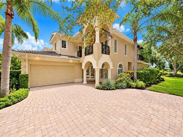 4840 W Boulevard CT, NAPLES, FL 34103
