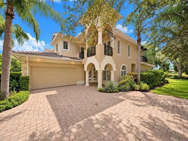 4840 W Boulevard CT, NAPLES, FL 34103
