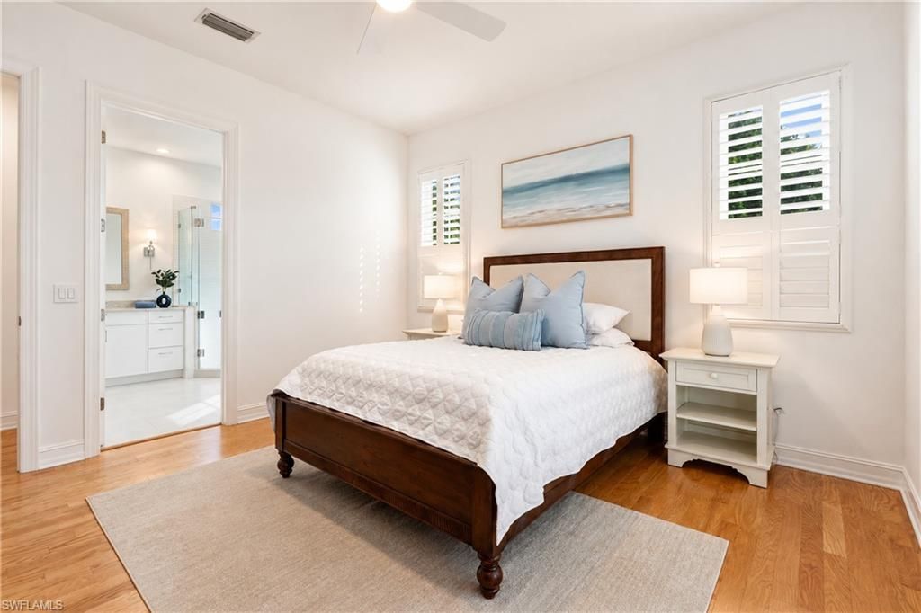 4840 W Boulevard Ct, Naples, FL 34103 Photo