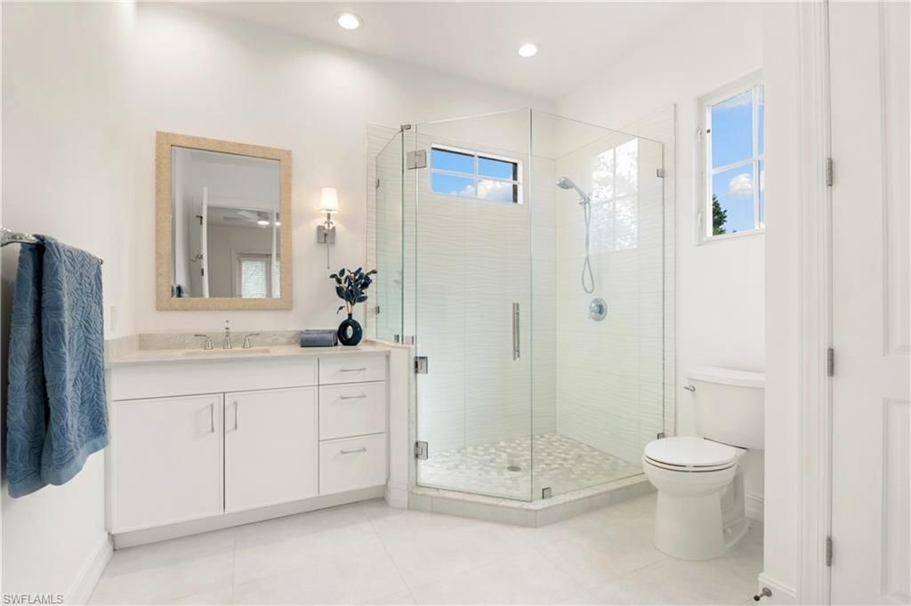 4840 W Boulevard Ct, Naples, FL 34103 Photo