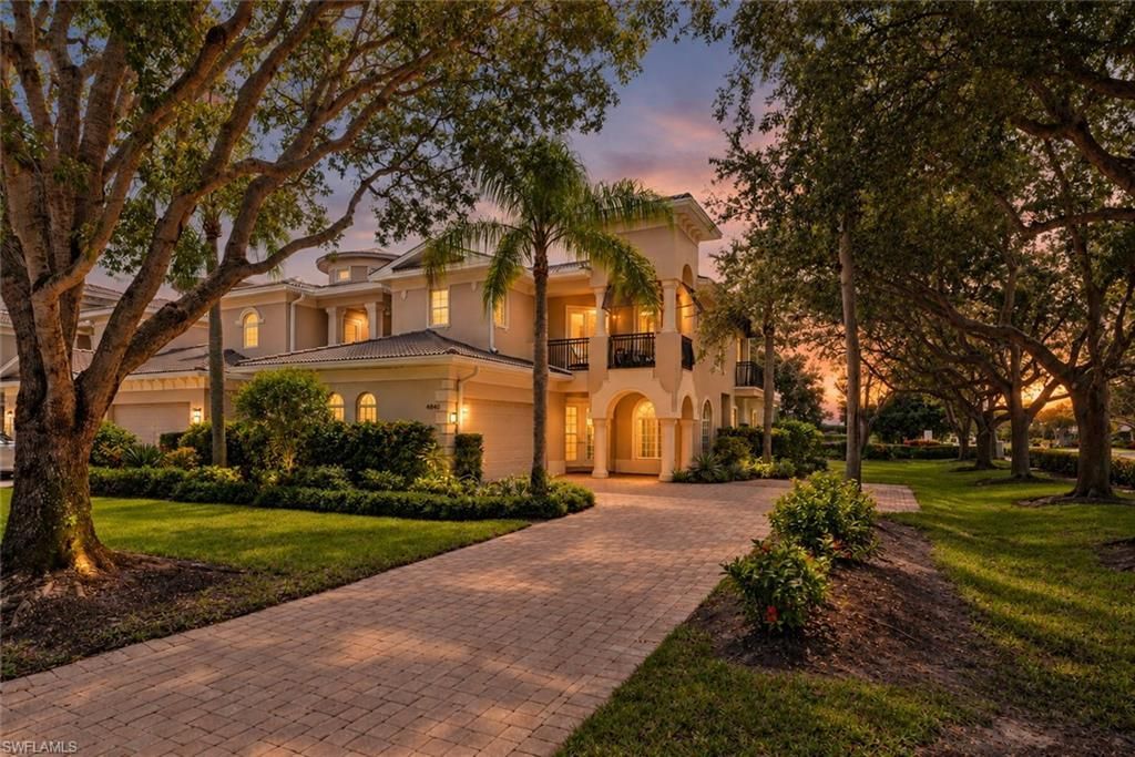 4840 W Boulevard Ct, Naples, FL 34103 Photo
