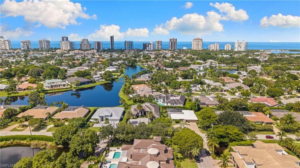 4840 W Boulevard Ct, Naples, FL 34103 Photo