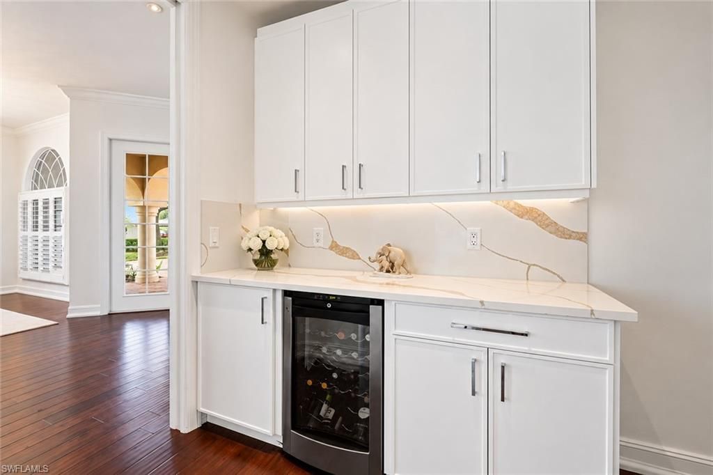 4840 W Boulevard Ct, Naples, FL 34103 Photo