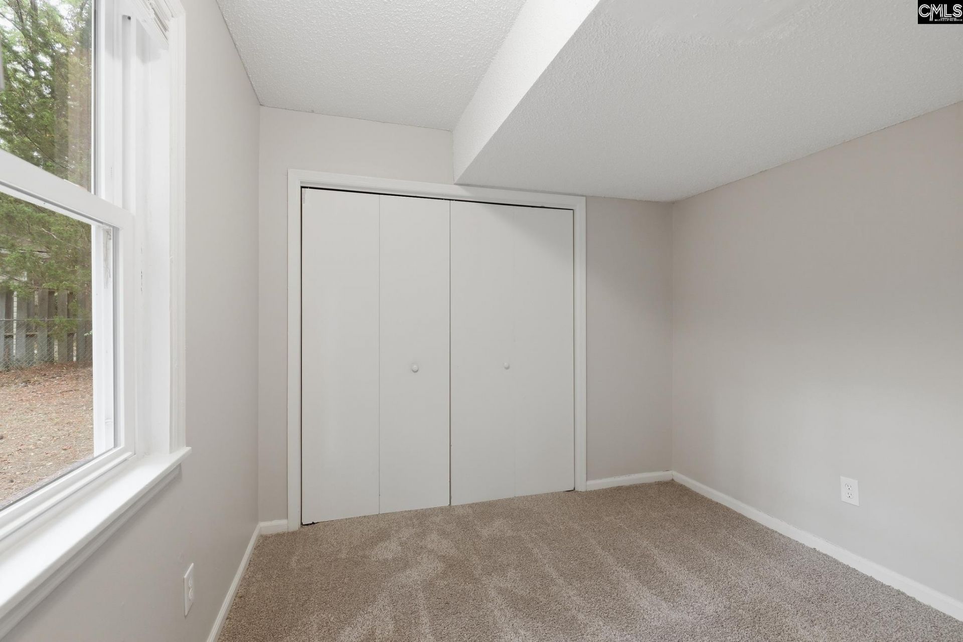 200 Cable Head Road  Photo 9