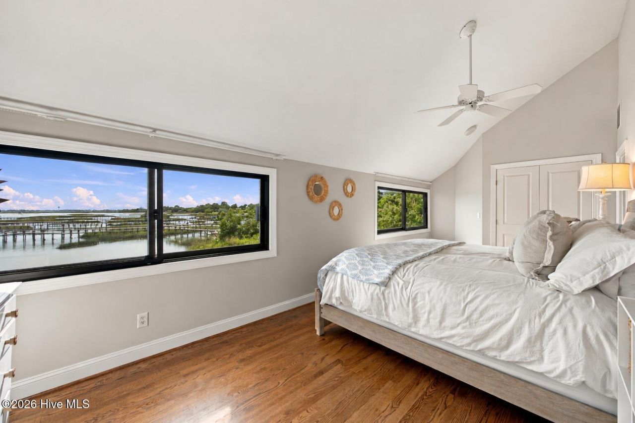 335 Bradley Drive Photo 22