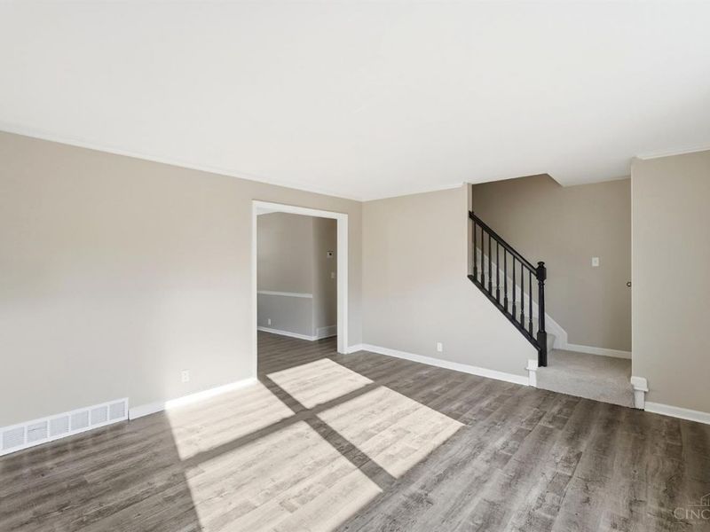 9257 Neil Drive, Colerain Township, OH 45231 Photo 3
