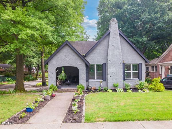 200 Westwood Avenue , Jackson, TN 38301