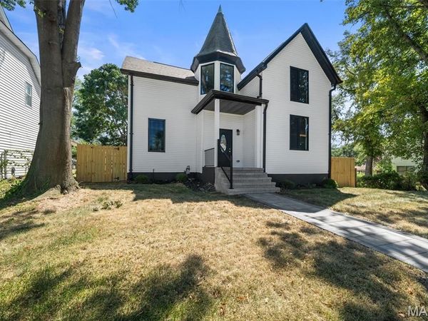 6252 Famous Avenue , St Louis, MO 63139