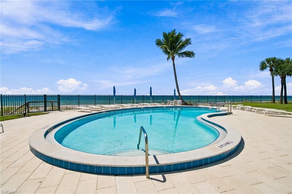 1717 Gulf Shore Blvd N, Unit 103, Naples, FL 34102 Photo