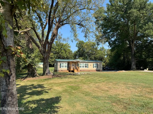 2643 Delrose Drive, Knoxville, TN 37914