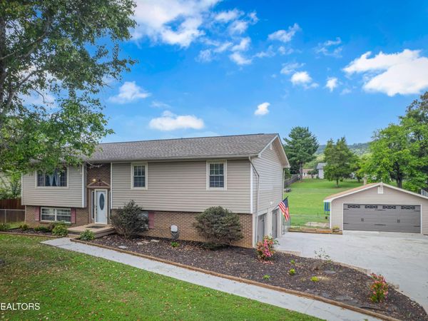 616 Pimlico Drive, Seymour, TN 37865