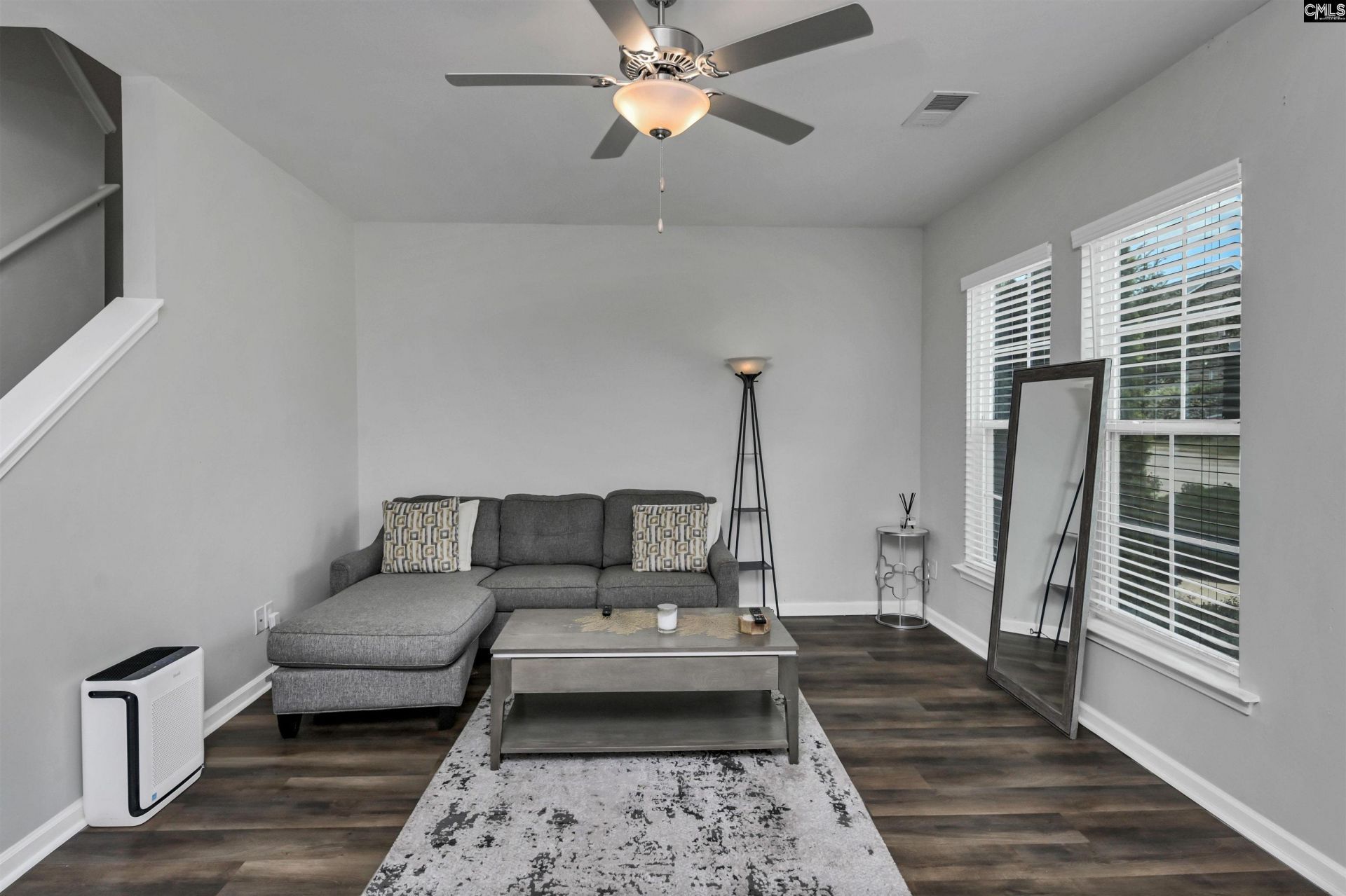 209 Northwood Street Photo 10