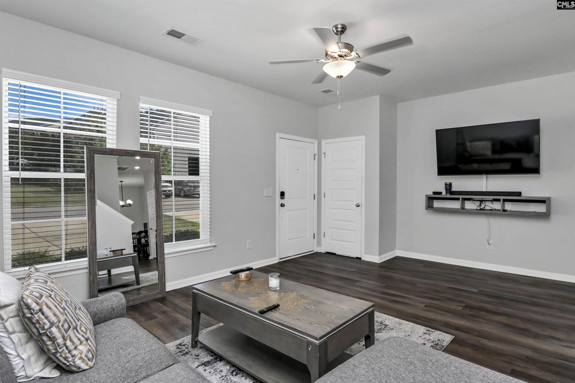209 Northwood Street Photo 13